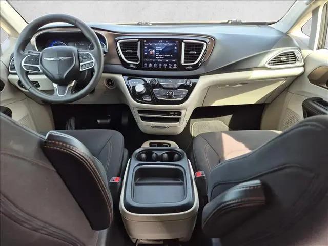 2018 Chrysler Pacifica Touring Plus