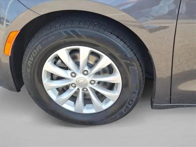 2018 Chrysler Pacifica Touring Plus