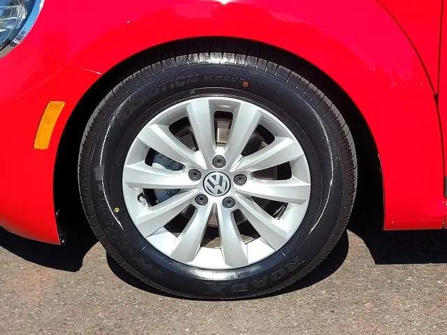 2018 Volkswagen Beetle 2.0T S