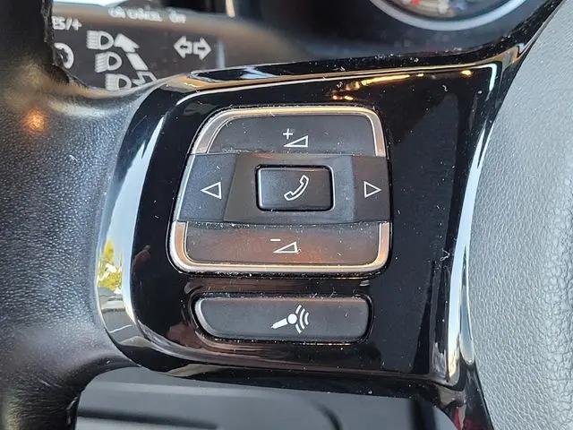 2018 Volkswagen Beetle 2.0T S