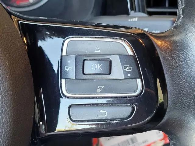 2018 Volkswagen Beetle 2.0T S