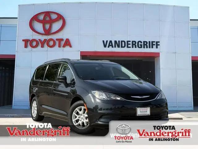 2020 Chrysler Voyager LXI for sale in Arlington, TX