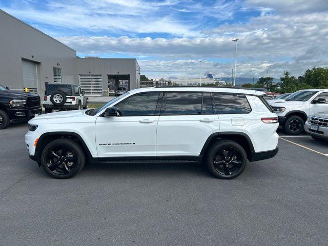 2021 Jeep Grand Cherokee L Altitude 4x4 2021 Jeep Grand Cherokee L Altitude 4x4