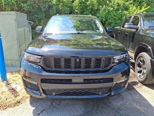 2023 Jeep Grand Cherokee L Limited 4x4 2023 Jeep Grand Cherokee L Limited 4x4