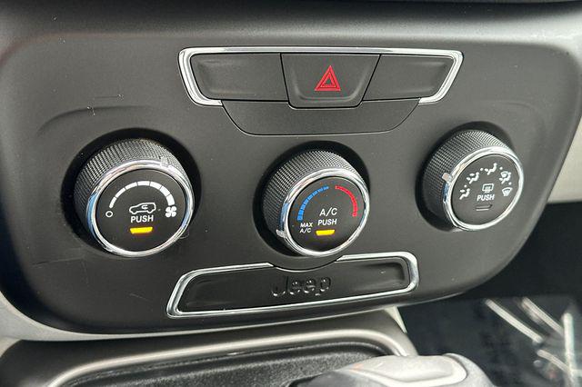 2017 Jeep Compass Latitude FWD