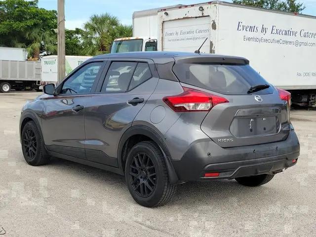 2020 Nissan Kicks S Xtronic CVT