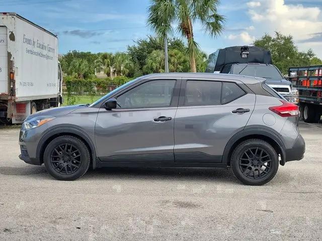 2020 Nissan Kicks S Xtronic CVT