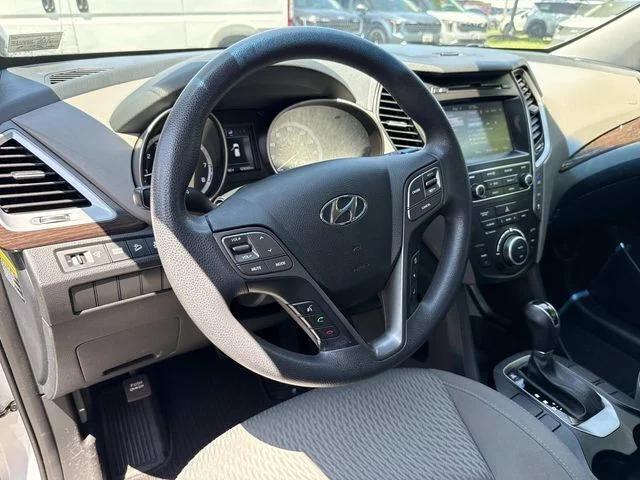 2017 Hyundai Santa Fe SE 2017 Hyundai Santa Fe SE