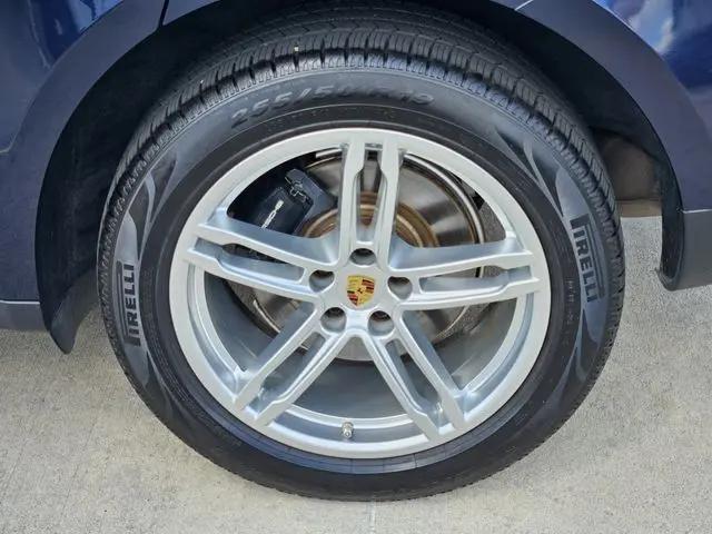 2021 Porsche Macan Macan