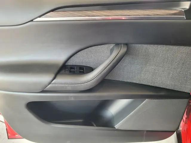 2022 Tesla Model X Dual Motor All-Wheel Drive