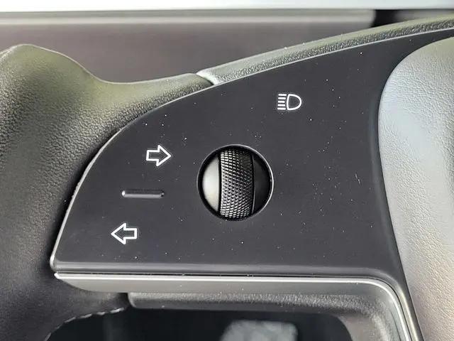 2022 Tesla Model X Dual Motor All-Wheel Drive