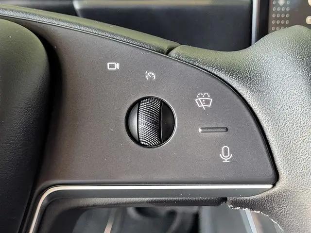 2022 Tesla Model X Dual Motor All-Wheel Drive