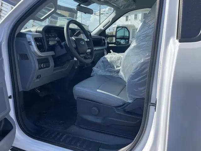 2026 Ford F-550 XL