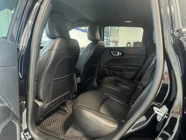 2023 Jeep Compass Altitude 4x4