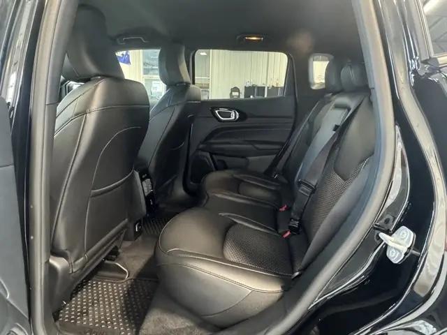 2023 Jeep Compass Altitude 4x4