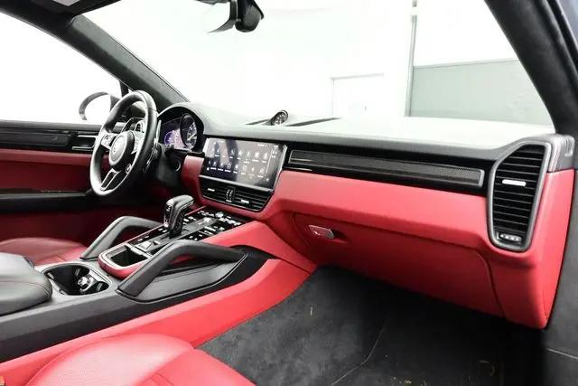 2023 Porsche Cayenne Turbo GT