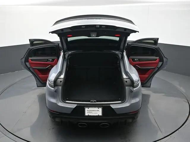 2023 Porsche Cayenne Turbo GT