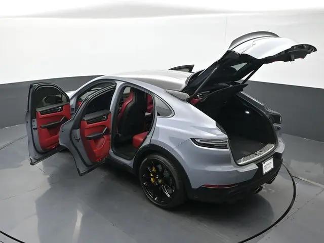 2023 Porsche Cayenne Turbo GT