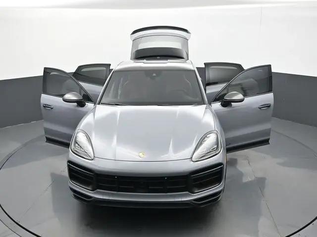 2023 Porsche Cayenne Turbo GT