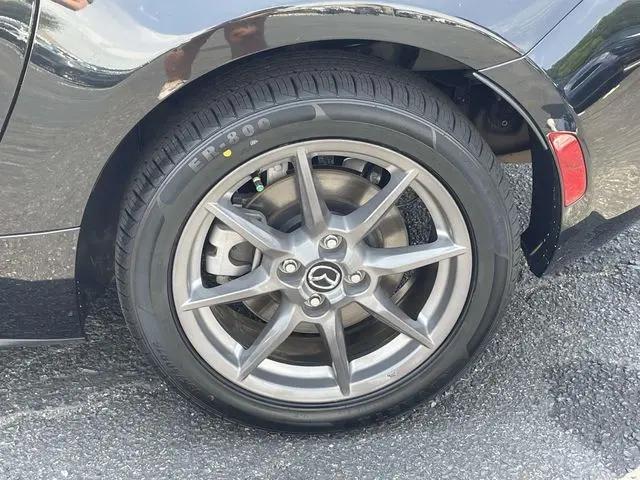 2021 Mazda MX-5 Sport