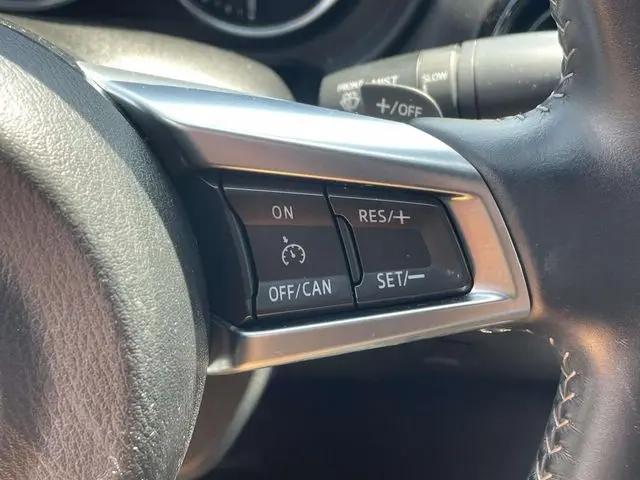 2021 Mazda MX-5 Sport