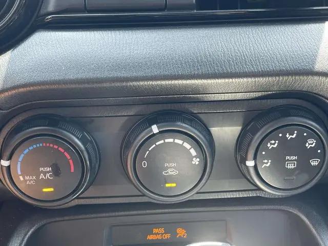 2021 Mazda MX-5 Sport