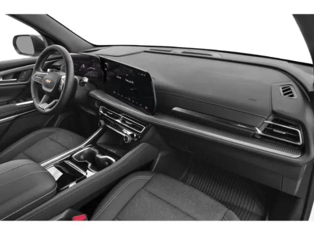 2027 Chevrolet Traverse FWD LT