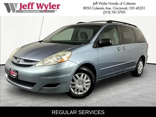 2010 Toyota Sienna LE for sale near Cincinnati, OH