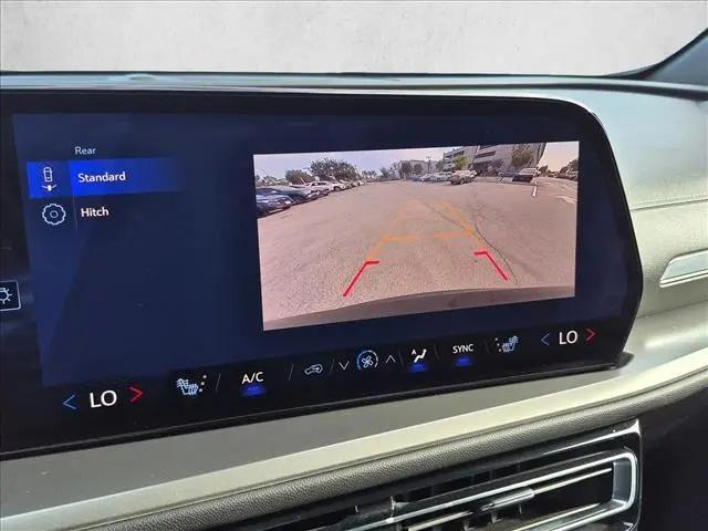 2025 Chevrolet Traverse FWD LT
