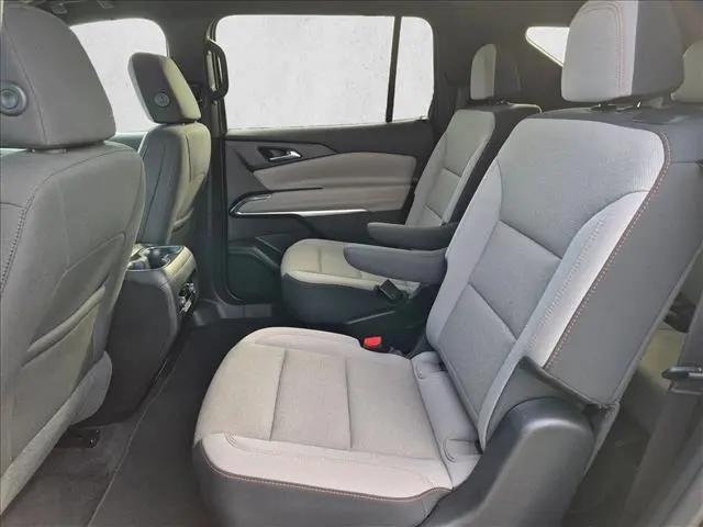 2025 Chevrolet Traverse FWD LT