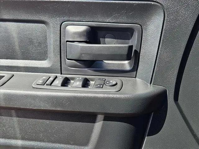 2018 Ram 1500 Tradesman Quad Cab 4x2 64 Box