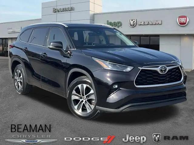 2022 Toyota Highlander XLE for sale in Murfreesboro, TN