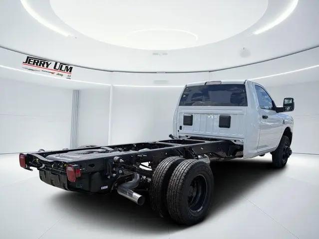 2026 Ram 3500 Tradesman/Big Horn