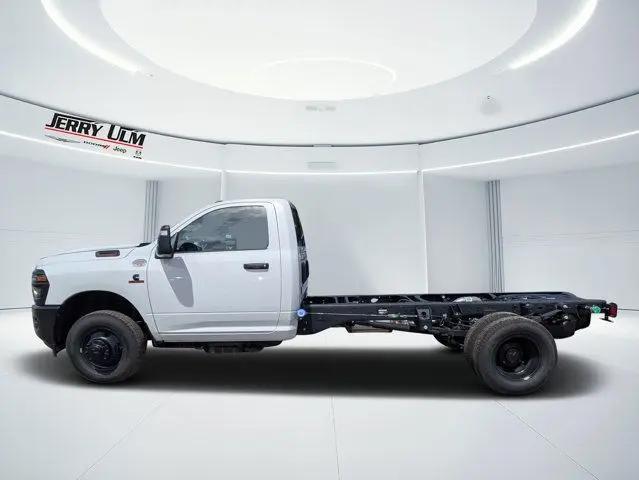 2026 Ram 3500 Tradesman/Big Horn