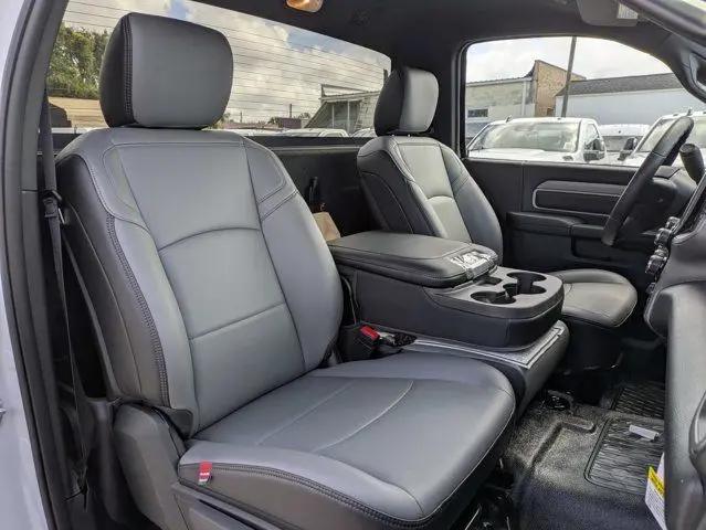 2026 Ram 3500 Tradesman/Big Horn