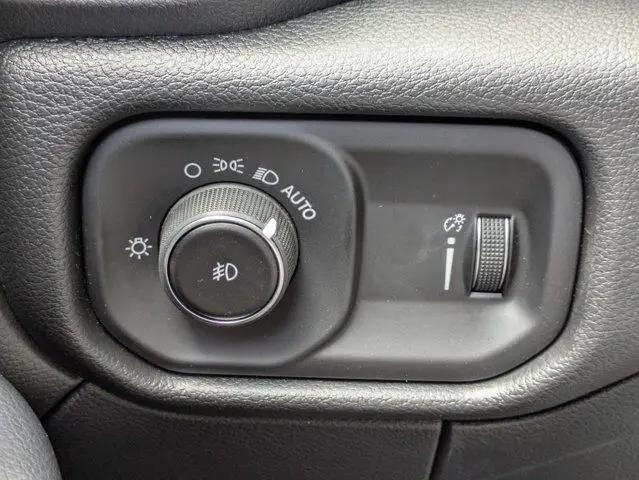 2026 Ram 3500 Tradesman/Big Horn