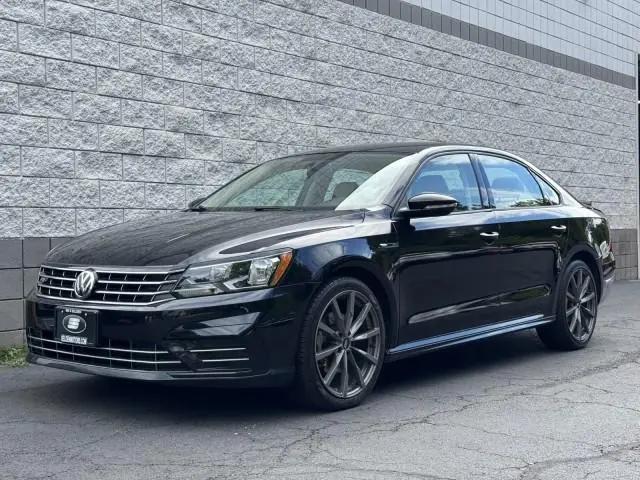 2018 Volkswagen Passat 2.0T R-Line for sale in Willow Grove, PA