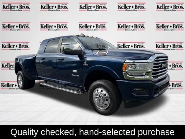 2023 RAM 3500 Limited Longhorn Mega Cab 4x4 64 Box