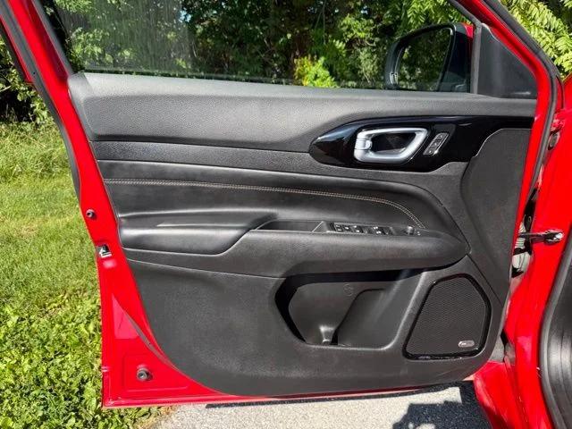 2022 Jeep Compass RED Edition
