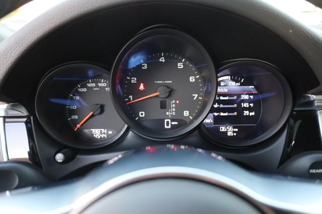 2017 Porsche Macan Unknown