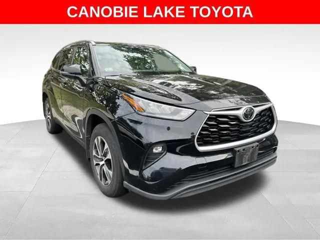 2020 Toyota Highlander XLE for sale in Salem, NH