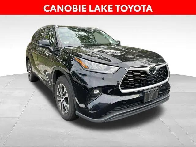 2020 Toyota Highlander XLE for sale in Salem, NH