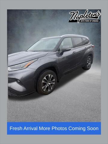 2021 Toyota Highlander XLE for sale in URBANA, IL