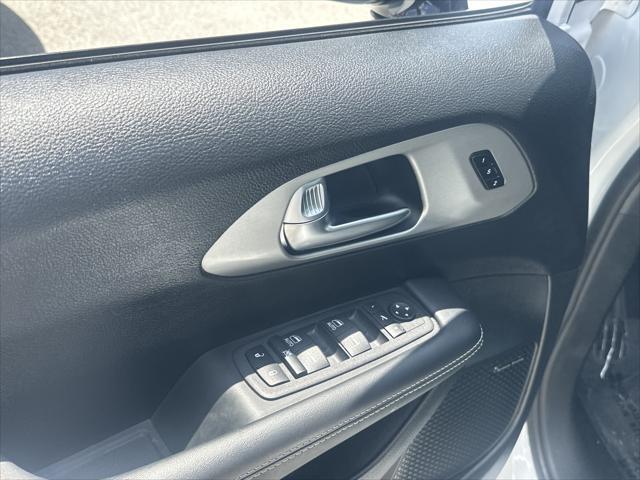 2023 Chrysler Pacifica Limited AWD
