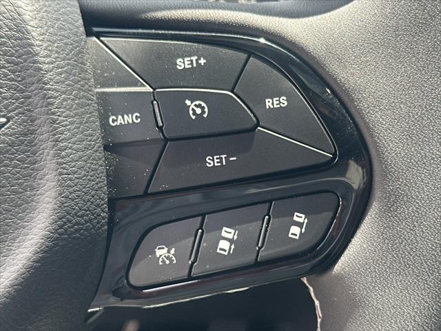 2023 Chrysler Pacifica Limited AWD