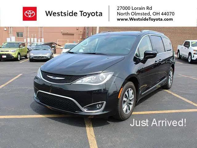 2020 Chrysler Pacifica Touring L Plus for sale in North Olmsted, OH