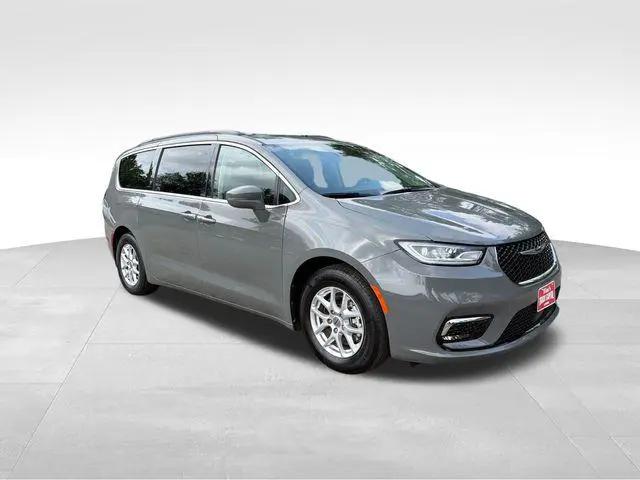 2022 Chrysler Pacifica Touring L for sale in Epsom, NH