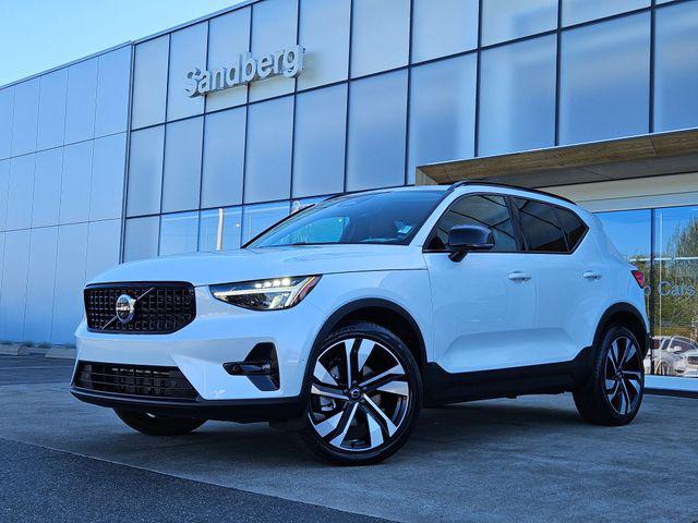 2023 Volvo XC40 B5 Ultimate Dark Theme for sale in Lynnwood, WA