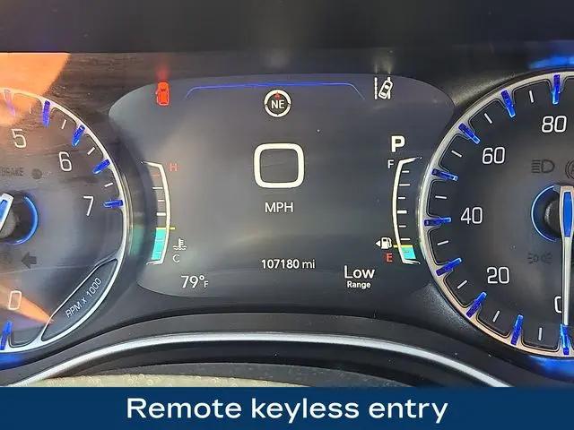 2021 Chrysler Pacifica Touring AWD