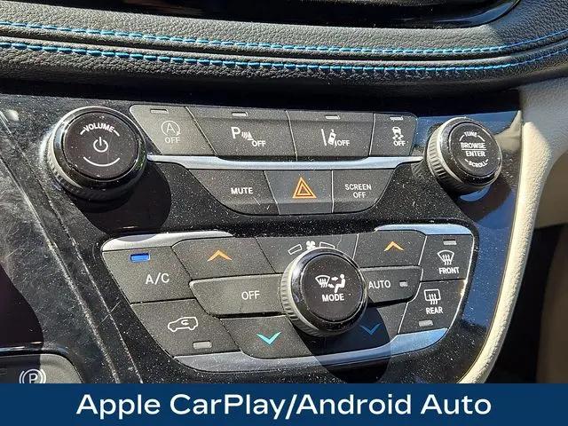 2021 Chrysler Pacifica Touring AWD